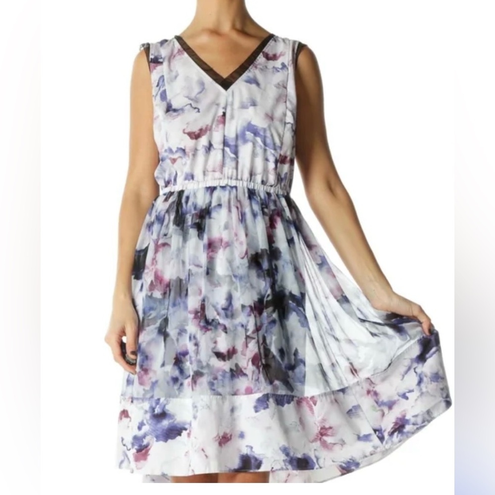 Simply by Vera Wang Floral Sleeveless V-Neck Dress